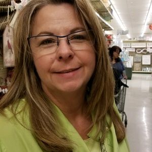 Meet your Posher, Leanna